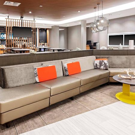 Springhill Suites By Marriott Kansas City Plaza Bagian luar foto